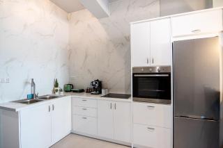 Georgianna's suite with private pool , 'blank suite' - 6