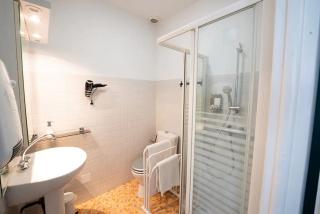 Appartement centre village, clim et parking gratuit - 2