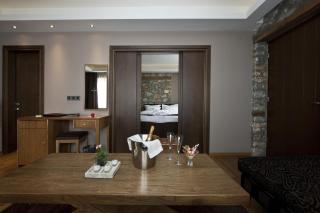 Miramonte Chalet Hotel Spa - Palaios Agios Athanasios - 3