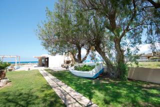 Captain's Beach Apartments - 1