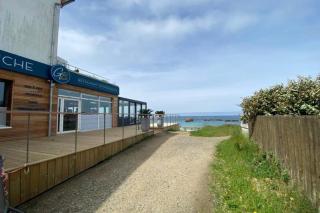 Appt les pieds dans l'eau - 1