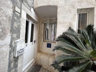 Beautifully Restored 400-year Old House with Stunning Sea Views from the Terrace - 1