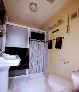 Gables Vacation Rentals with Private Gated Parking Onsite - 8