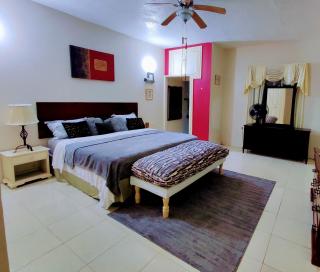 Gables Vacation Rentals with Private Gated Parking Onsite - 3