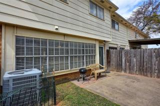 Mpressive Hideaway! - Grand Prairie - 3