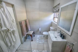 Fynbos Garden Cottage - 8