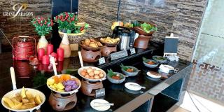 Grand Paragon Hotel - 4