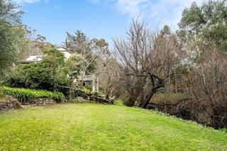Adelaide hills Italian villa in creek setting - Bridgewater - 2