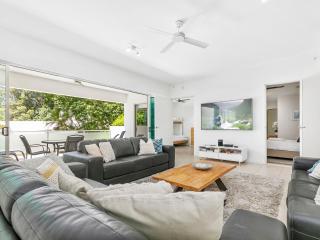 3 17 Bayview Rd Little Cove - 2