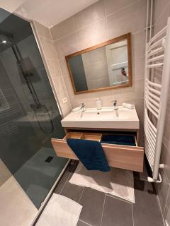 Le beau Milo 2 chambres Coeur de ville avec Balcon Netflix - Le Creusot - 2