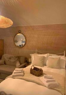 The Cabin - Preston - 3