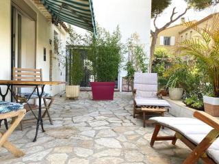 Grand Studio 30m avec jardin proche des plages - 3