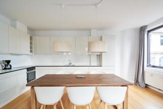 Stylish 2BR w Private Balcony in CPH City Centre - Copenhagen - 5