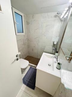 A Stroll to the Acropolis - By Athenian Homes - 5