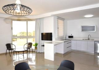Stylish 3BR Golf Residence Eilat - Eilat - 7