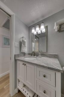 Beautiful Beachfront Retreat - Clearwater Beach - 2