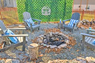 Game Room and Lake Access Serene Tobyhanna Retreat - Tobyhanna - 9