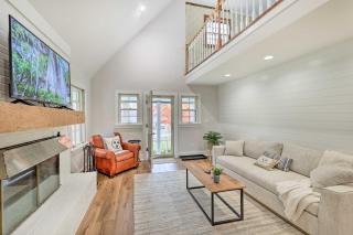 Cozy Cottage with Fireplace and Private Yard - Winchester - 7