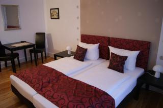 Hotel Pension Senta - 8