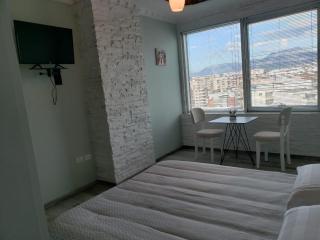 Agroni Rooms - Tirana - 1