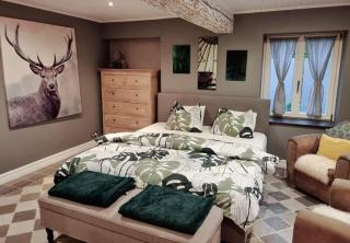 PINE COTTAGE- 5 minutes Francorchamps - charme -piscine-calme-jardin - 5