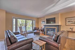 Beautiful Lakefront Retreat with Deck and Views! - Newton - 8