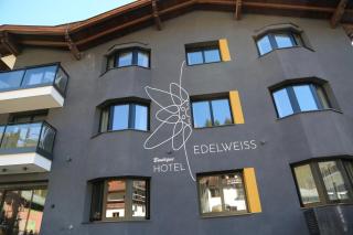 Boutique Hotel Edelweiss - 0