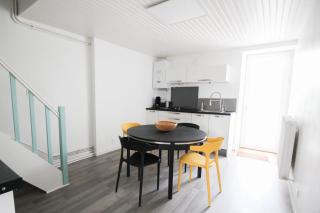 Belle maison à Saint Cybard -Fibre,Jardin - Angoulême - 9