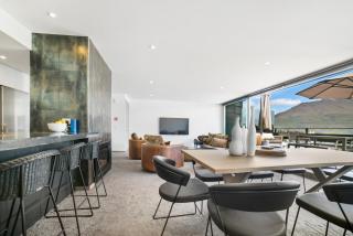 Luxury Penthouse P2 - Queenstown - 2