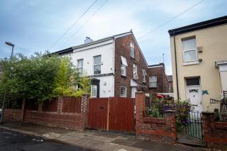 Holly Room - Liverpool - 7