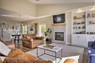 Remodeled Home with Spa and Deck Walk to Dillon Beach - Dillon Beach - 3