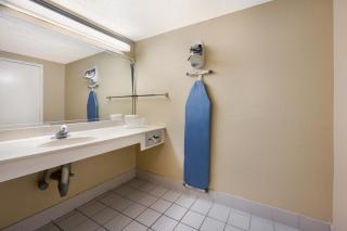 Knights Inn College Station - College Station - 5