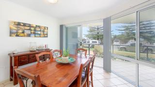 Blue Pacific 1 - Yamba - 7