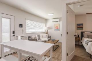 Luxury Tiny Home 2 Miles from Downtown Orlando - 2