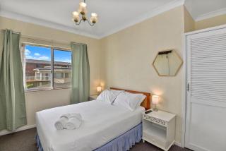 Beachside at The Entrance - 3