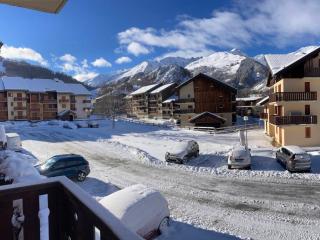 Appartement chaleureux 4 pers, proche des remontées et commerces, balcon ensoleillé - FR-1-263-520 - 4