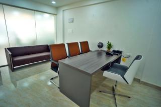 Hotel Sterling Inn Bangalore International Airport - Bangalore - 2