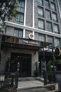 Montraj Coach Sukhumvit Bangkok - 9