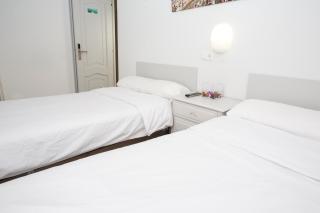 Hostal Costa Coruña - 1