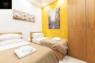 Seafront 4BR APT with mesmerising Balcony & VIEWS by 360 Estates - Sliema - 7