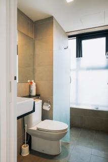 The Pine, 3BR Seaview by WStay @ Tropicana 218 Macalister - George Town - 8