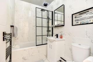 Beauty Close to Coast, Stunning interior, By Air Premier - Newhaven - 4