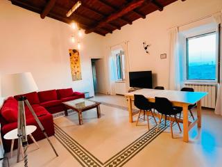 Ulisse's LOFT - Incantevole vista mare, centro storico e spiaggia a piedi - wifi - Terracina - 8