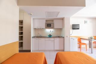Apartamento bonito en Salou con piscina - 4