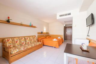 Apartamento bonito en Salou con piscina - 5
