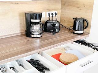 Fully Equipped Spacious Worker Apartment - 5