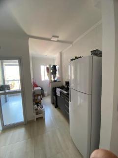 Apartamento Praia Grande, Pé na areia, vista ao mar, próximo a feira de artesanato caiçara. - Praia Grande - 9