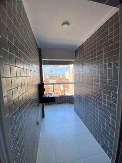 Apartamento Praia Grande, Pé na areia, vista ao mar, próximo a feira de artesanato caiçara. - Praia Grande - 7