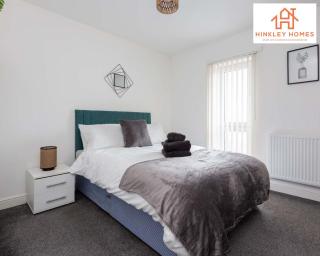 Modern Townhouse - Free Gated Parking - City Centre - 5 ! By Hinkley Homes Short Lets & Serviced Accommodation - Liverpool - 4