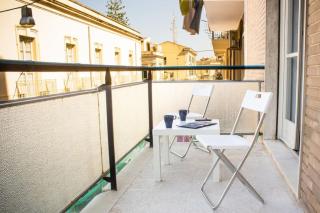 Light Blue town center apt - 1